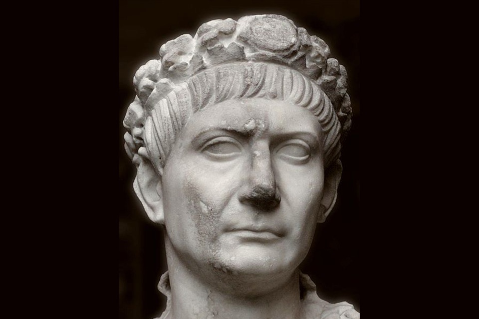 cisár Trajan