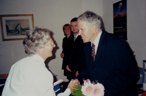 Ocenenie Veronika Kovalíková - Kongres EAWOP 2001 - 80. výročie uplatňovania psychológie práce a organizácie v Čechách a na Slovensku. Ocenenie českých a slovenských psychológov práce. Galéria ocenených.