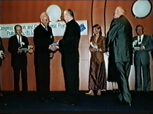 Milan Kubalák - Kongres EAWOP Praha 2001 Ocenenie za celoživotné zásluhy o rozvoj psychológie práce